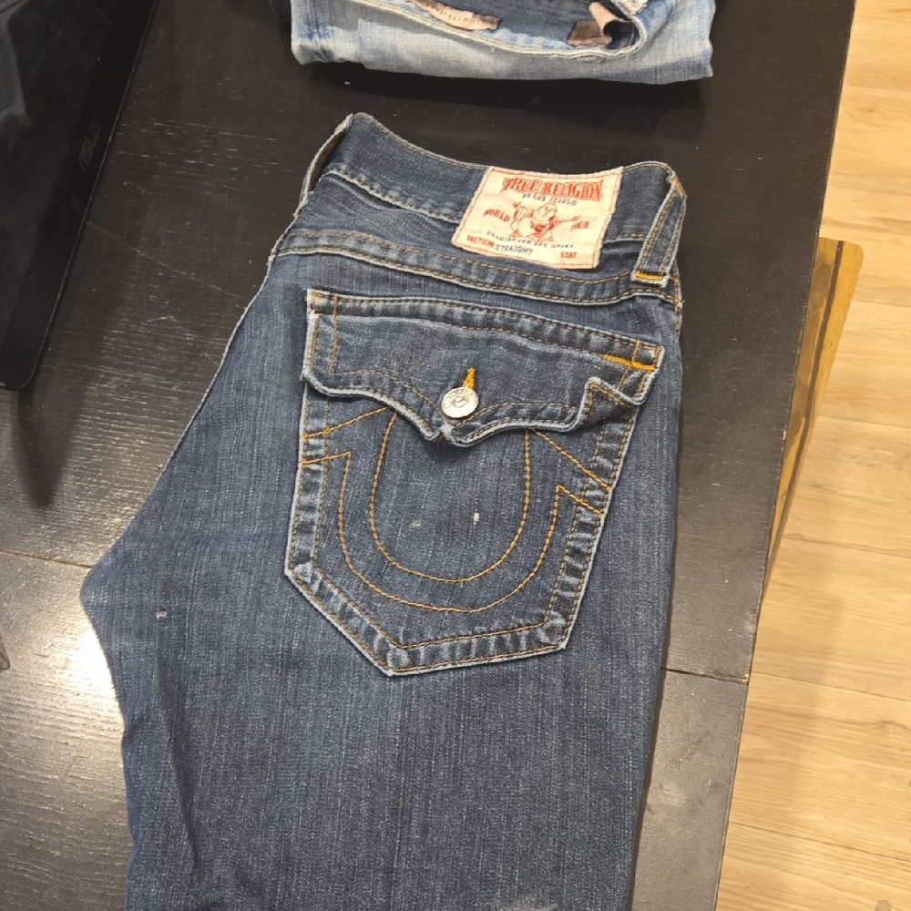 True Religion Women's Indigo Jeans with Contrast Stitching